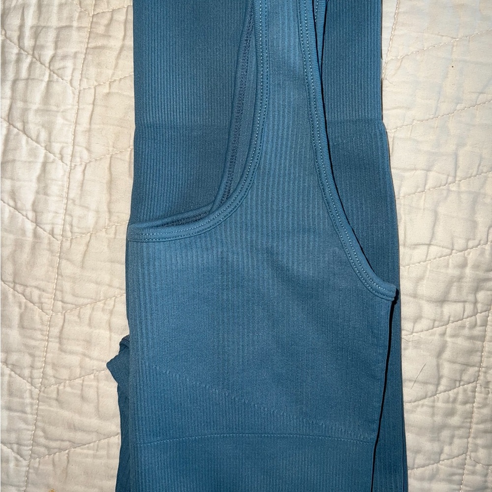 NWOT Blue Ribbed Workout Set - Picture 2 of 2